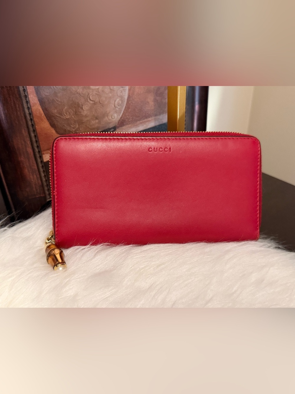 🌸Gucci Red Leather Zip Wallet with Bamboo Zip Pull🌸